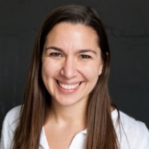 Meet your Posher, Chloe - Picture 1 of 1